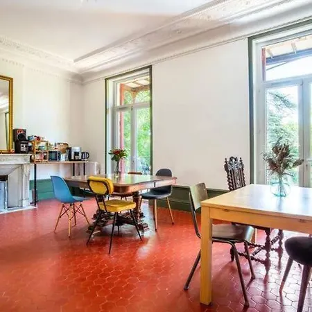 Konukevi Un Chateau Pour Vos ?