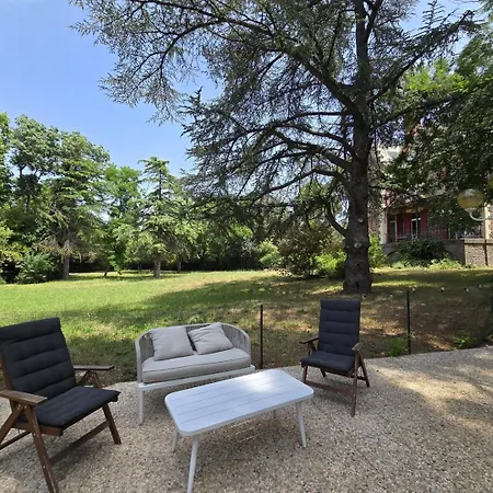Konukevi Un Chateau Pour Vos ?