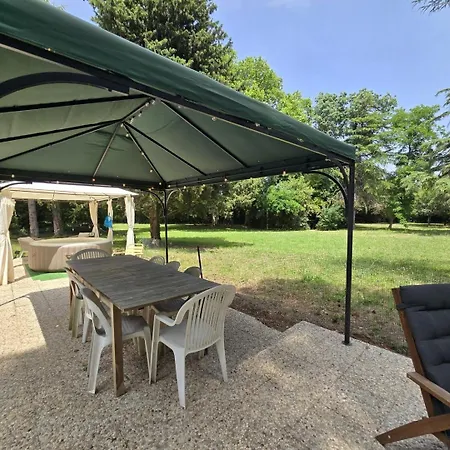 Un Chateau Pour Vos ? Konukevi Agde